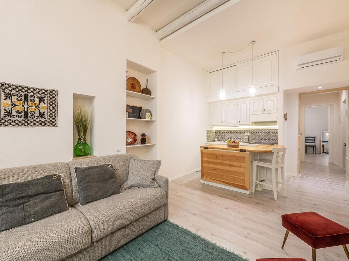 Marco'S Stylish Home In The Heart Of Cagliari Exterior foto