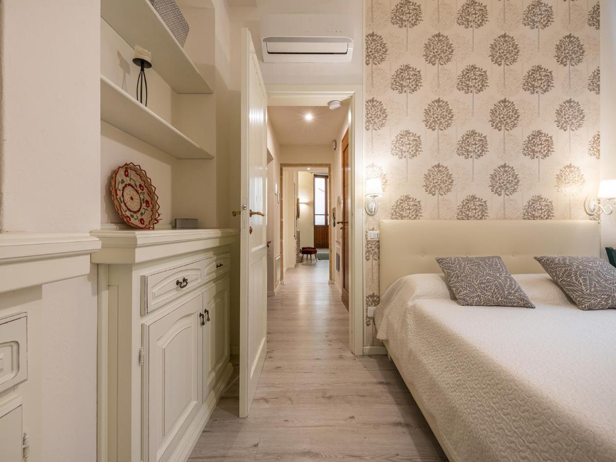 Marco'S Stylish Home In The Heart Of Cagliari Exterior foto
